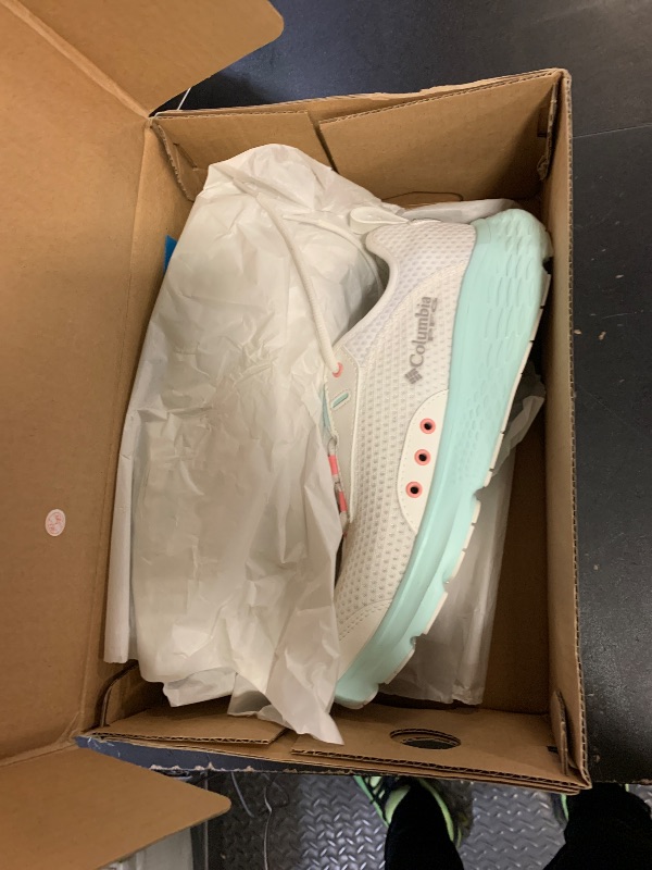 Photo 1 of **USED/STAINED** Columbia Womens PFG Castback Non Slip Boat Shoe, Sea Salt/ICY Morn, 9