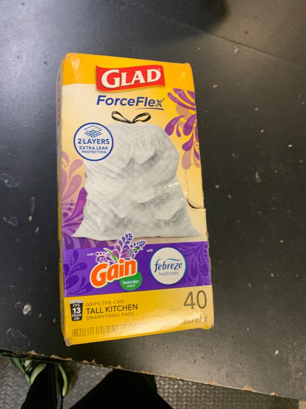 Photo 1 of Glad OdorShield Tall Kitchen Drawstring Trash Bags - Febreze Mediterranean Lavender, 13 Gallon, 6 Packages of 40
