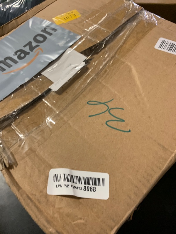 Photo 1 of 100ft,1.5in Tall Landscape Edging Kit with 150 Spikes, Not Digging Flexible Plastic Edge Border for Landscaping, Lawn, Garden, Flower Beds, Yard, Paver, Playground, Fence, Pathway,3pack, 33ft Each