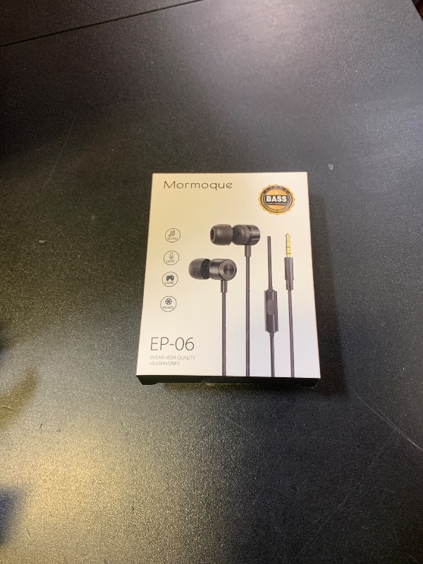 Photo 1 of MORMOQUE EP-06 Wired Earbuds in-Ear Earphones,Build-in Microphone Noise Isolating Headphones,3.5mm Jack 4.9ft Long Cord Ear Buds,HD Bass Audio,with 6 Ear Tips,for Smartphones/Laptop/Computer Etc-BlackLPNPMEZ3764912
