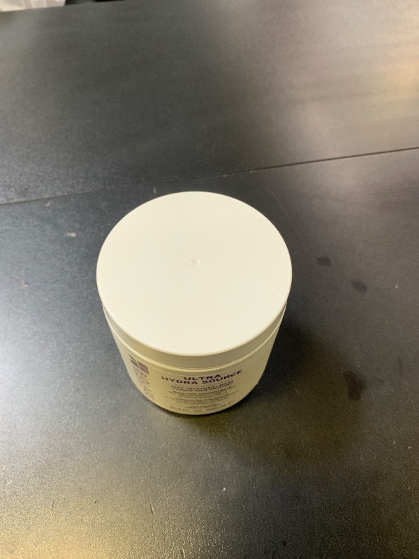 Photo 1 of BIOLAGE Ultra Hydra Source Deep Treatment Mask - Intense Hydration, For Very Dry, Thick, Coarse Hair, Infused with Micro-dosed with Cupuaçu Butter & Salicylic Acid, Vegan & Paraben-Free, 16.9 Fl Oz