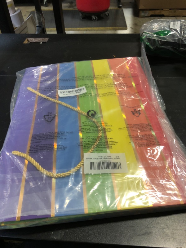 Photo 1 of Cmecial 16" Extra Large Gift Bags with Tissue Papers, Extra Large Gift Bags with Handles, Large Gift Bags for Presents, Rainbow Big Gift Bags, Gold Large Size Birthday Gift Bags Bulk1054328509
LPNPMER0189059
