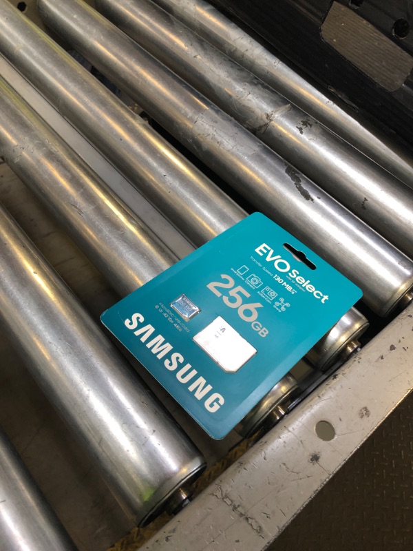 Photo 1 of SAMSUNG EVO Select Micro SD-Memory-Card + Adapter, 256GB microSDXC 130MB/s Full HD & 4K UHD, UHS-I, U3, A2, V30, Expanded Storage for Android Smartphones, Tablets, Nintendo-Switch (MB-ME256KA/AM)