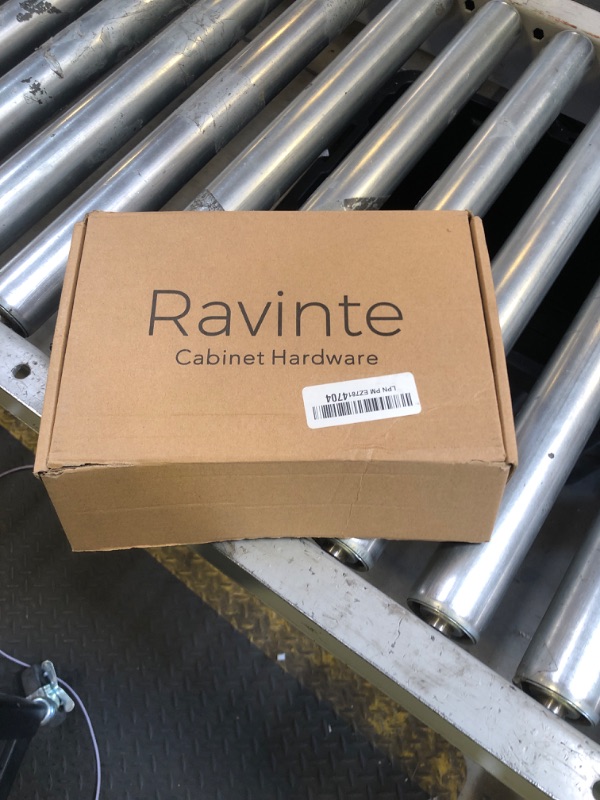 Photo 1 of Ravinte 20 Pack Solid 7-1/2 Inch Square Kitchen Cabinet Handles - Champagne Bronze Cabinet Pulls for Drawer and Cabinet Hardware