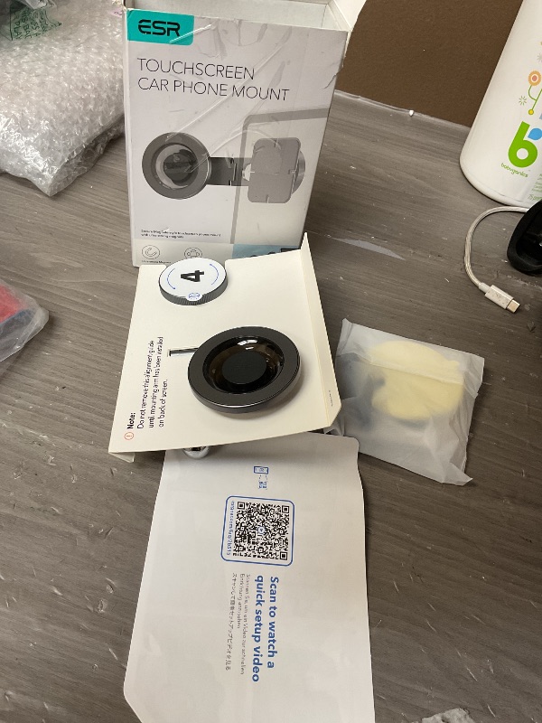 Photo 1 of ESR for MagSafe Car Mount, Car Phone Holder,Dashboard/Tesla Touchscreen Car Mount, Magnetic Phone Holder for Car, for iPhone 16/16e/15/14/13/12, S25, Charging Not Supported(2 Metal Rings Included)