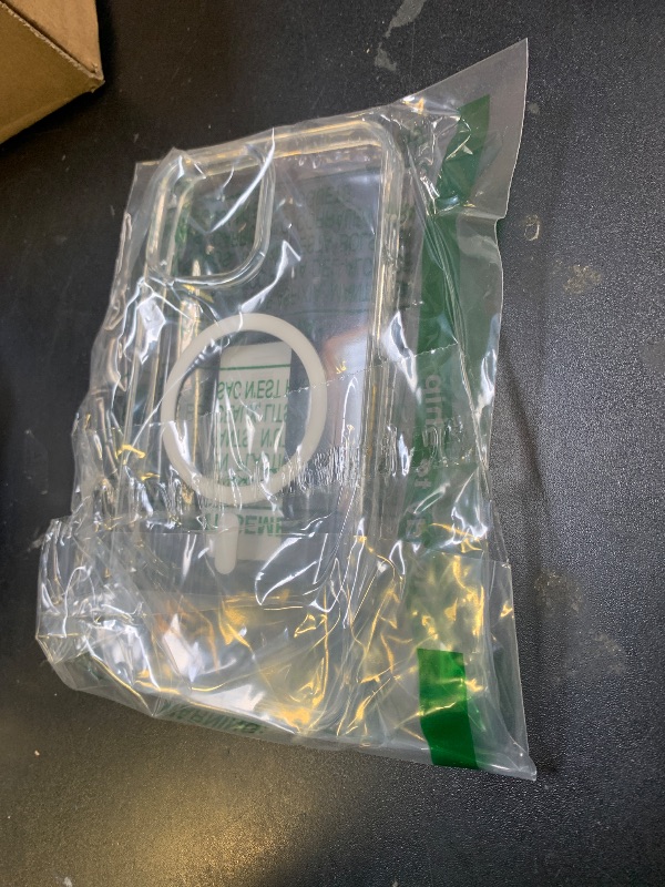 Photo 1 of Clear iphone case 