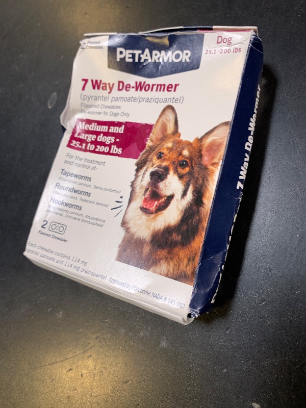 Photo 1 of PetArmor 7 Way De-Wormer for Dogs, Oral Treatment for Tapeworm, Roundworm & Hookworm in Large Dogs & Puppies (Over 25 lbs), Worm Remover (Praziquantel & Pyrantel Pamoate), 2 Flavored Chewables