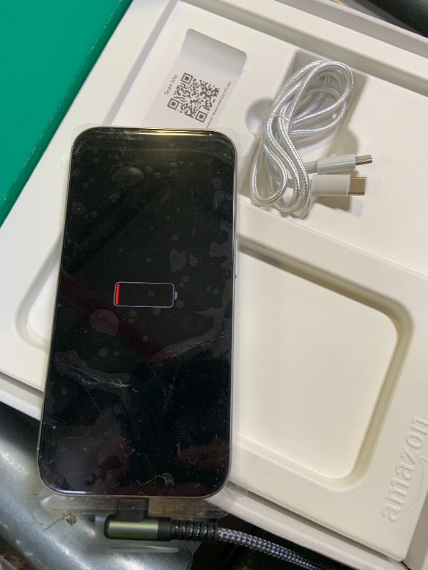 Photo 1 of Apple iPhone 15 Pro, US Version, 256GB, White Titanium - Unlocked (Renewed Premium) 