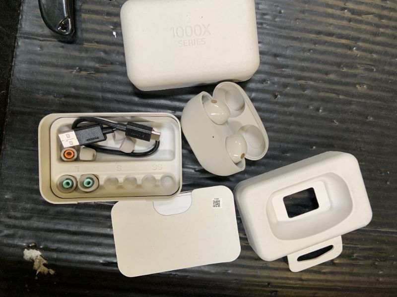 Photo 1 of Sony WF-1000XM5 The Best Truly Wireless Bluetooth Noise Canceling Earbuds & in-Ear Headphones with Alexa Built-in, Silver