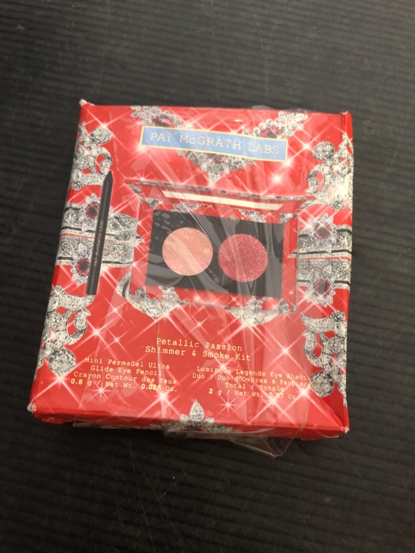 Photo 1 of Pat Mcgrath Labs Petallic Passion Shimmer & Smoke Kit