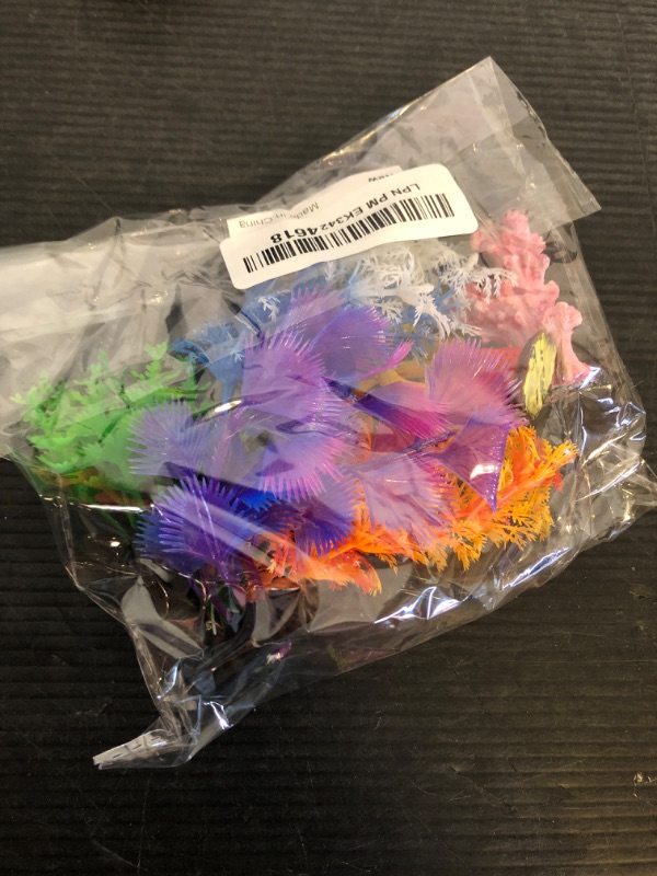 Photo 1 of PietyPet Fish Tank Decorations Plants with Resin Coral, 8 pcs Aquarium Decor