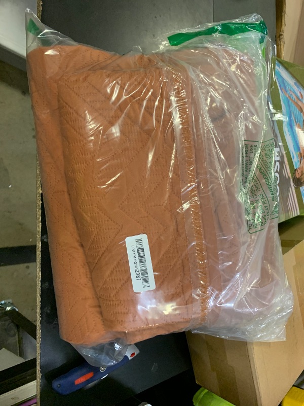Photo 1 of LEAONME Full/Queen Quilt Set 3 Pieces, Lightweight Burnt Orange/Rust Bedspread-90''x98'', Soft Microfiber Summer Quilt, Luxurious Warm Coverlet Set for All Seasons (Includes 1 Quilt, 2 Shams)