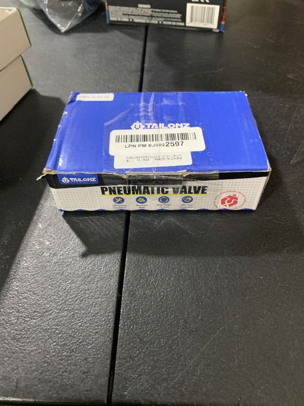 Photo 1 of TAILONZ PNEUMATIC 3/8"NPT Solenoid Valve 3V310-10 12V/24V Single Coil Pilot-Operated Electric 2 Position 3 Way Connection Type(Outlet wire)
