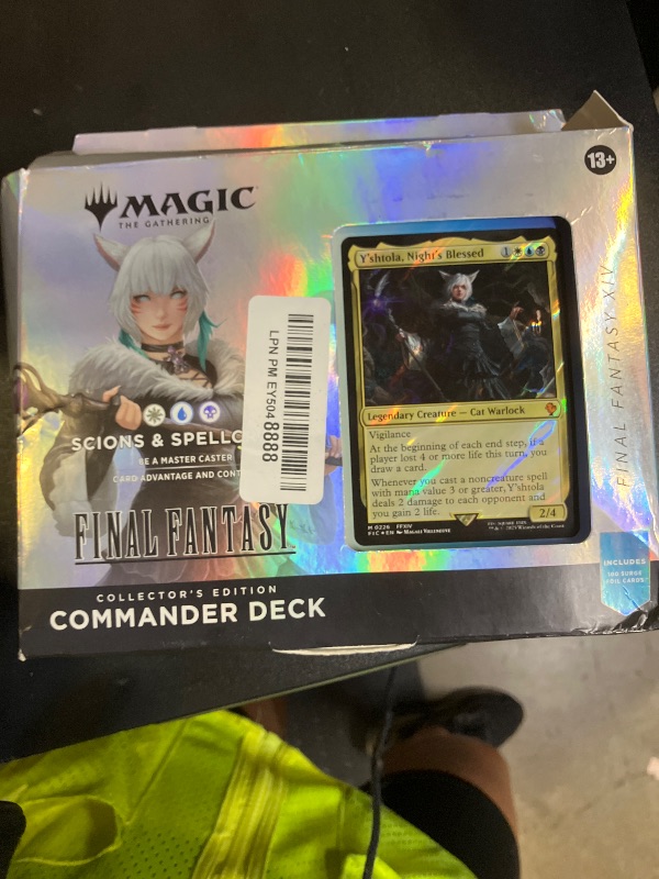 Photo 1 of Magic: The Gathering Collector's Edition Final Fantasy XIV Commander Deck - Magic of Dawn