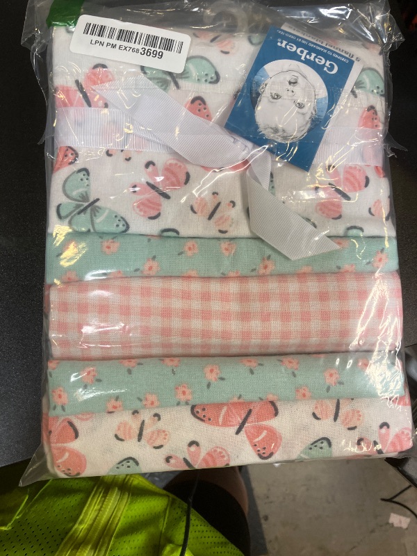 Photo 1 of Gerber Girls Newborn Infant Baby Toddler Nursery 100% Cotton Flannel Receiving Swaddle Blanket, Butterfly White, Pack of 5