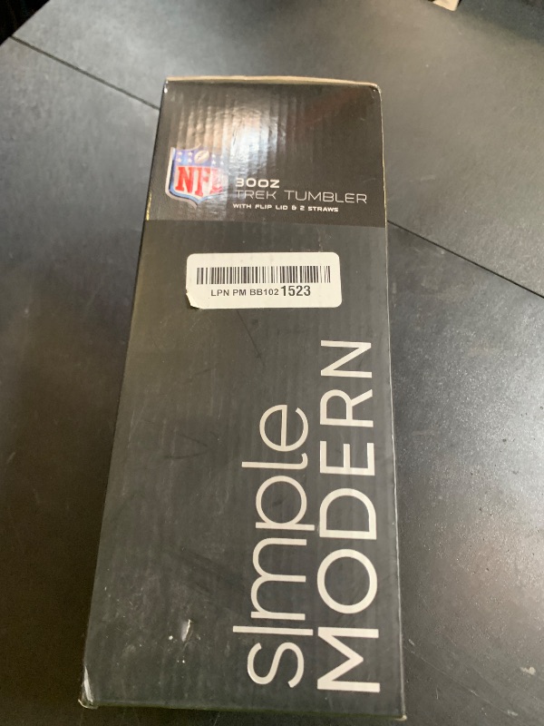 Photo 1 of Simple Modern Officially Licensed NFL Chicago Bears Gifts for Men, Women, Dads, Fathers Day