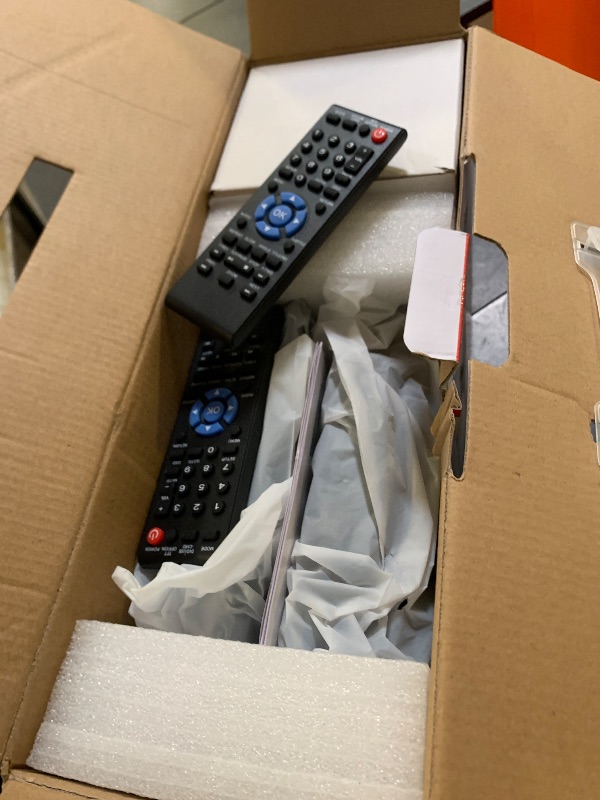 Photo 1 of 10.5" Dual Portable DVD Player for Car with 1080P HDMI Input, DESOBRY Rechargable Car DVD Player Dual Screen Play A Same or Two Different Movies, 5-Hour Battery, Support USB,AV in/Out