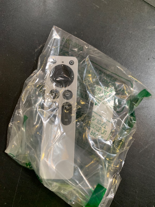 Photo 1 of New Replacement Universal Remote Control for Apple TV 4K Remote Apple 4K/ Gen 1 2 3 4/ HD A2169 A1842 A1625 A1427 A1469 A1378 A1218 with TV Control Function
