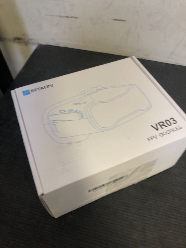 Photo 1 of BETAFPV VR03 FPV Goggles with DVR Function Replaceable Antenna 5.8G 48CH 4.3inch 800 * 480px HD LCD NTSC/PAL Support Recording Replay Compatible for FPV Racing Drone like Cetus Meteor Series Drone