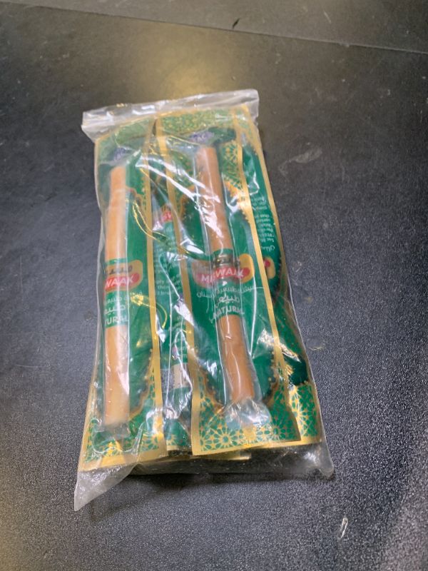 Photo 1 of Pack of 12 Natural Miswak Toothbrush - Vacuum Sealed Traditional Toothbrush Stick - for Healthy Teeths,Gums and Fresh Breath (Original Flavor)
