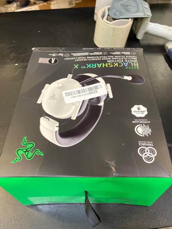 Photo 1 of Razer BlackShark V2 X Gaming Headset: 7.1 Surround Sound - 50mm Drivers - Memory Foam Cushion - for PC, Mac, PS4, PS5, Switch - 3.5mm Audio Jack - White