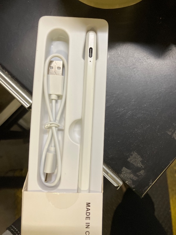 Photo 1 of Stylus Pen for iPad 6th-11th Generation-2X Fast Charge Active Pencil Compatible with 2018-2025 Apple iPad Pro 11"/12.9"/M4, iPad Air 3/4/5/M2/M3,iPad mini 5/6 Gen-White