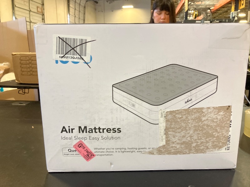 Photo 1 of iDOO Queen Air Mattress with Built in Pump, 18 Raised Comfort Inflatable Blow up Mattress, Upgraded Four Chamber Portable Air Bed for Camping, Guests and Home, Colchon Inflable, 650 lbs Max
