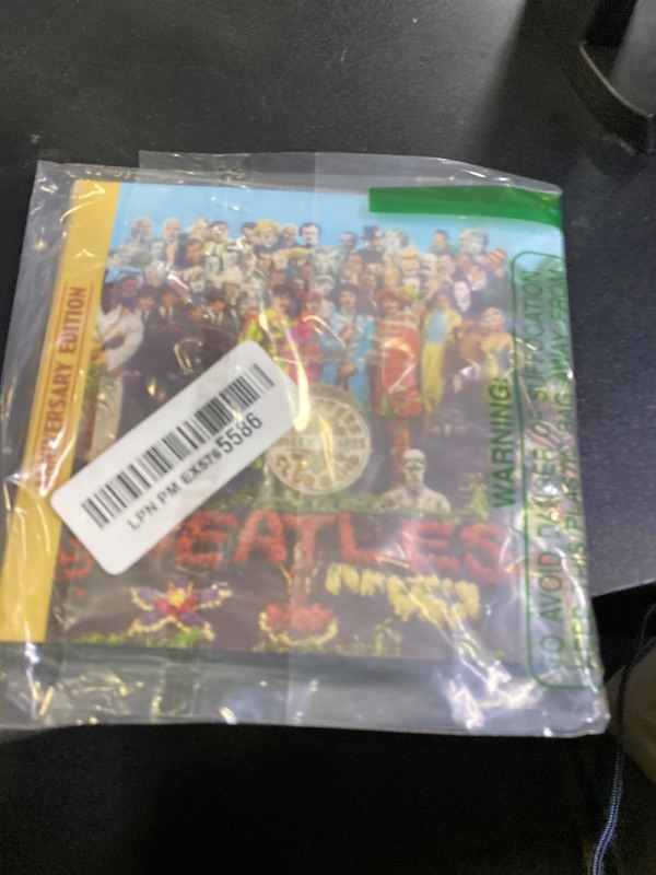 Photo 1 of Sgt. Pepper's Lonely Hearts Club Band[Anniversary Edition]