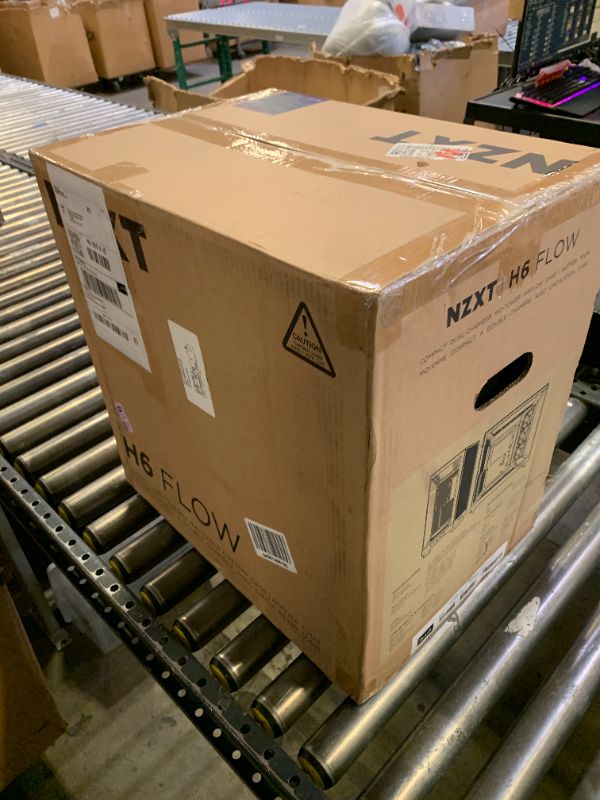 Photo 1 of NZXT H6 Flow Cabinet Black