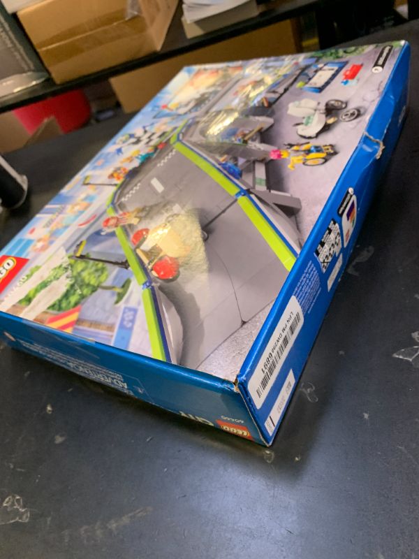 Photo 1 of LEGO City No Limits: Race Car Ramp Track Toy - Building Toy for Kids, Boys and Girls, Ages 6+ - Soap Box Car Ramp for Racing with 2 Cars, 4 Minifigures, and Buildable Ramp - Gift Idea - 60460