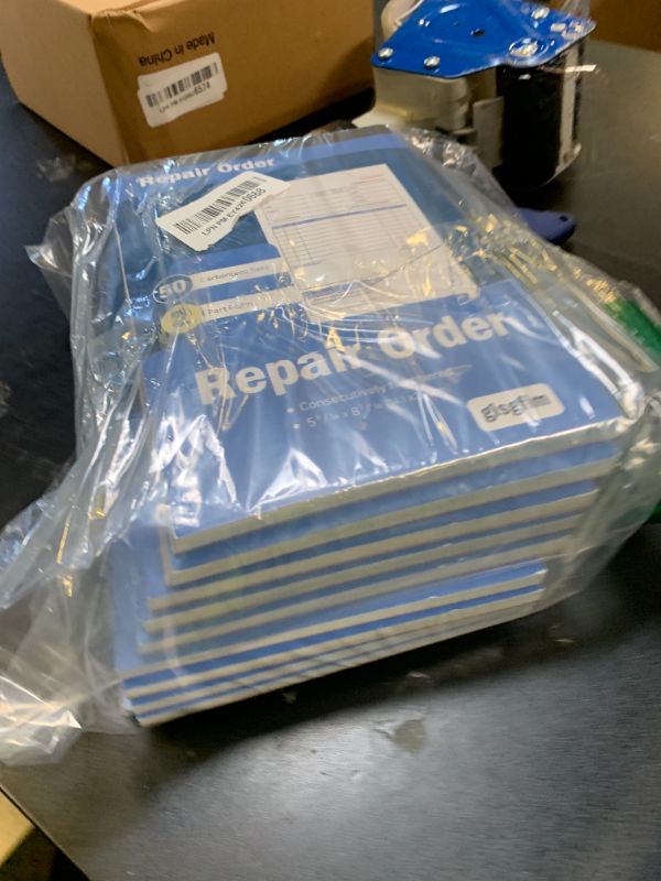 Photo 1 of gisgfim 10 Pad Repair Order Book 2 Part Carbonless Receipt Books Consecutively Numbered with Claim Check Stub Invoice Receipt Book Work Order Form Receipt Book Order for Small Business 50 Set per Pads