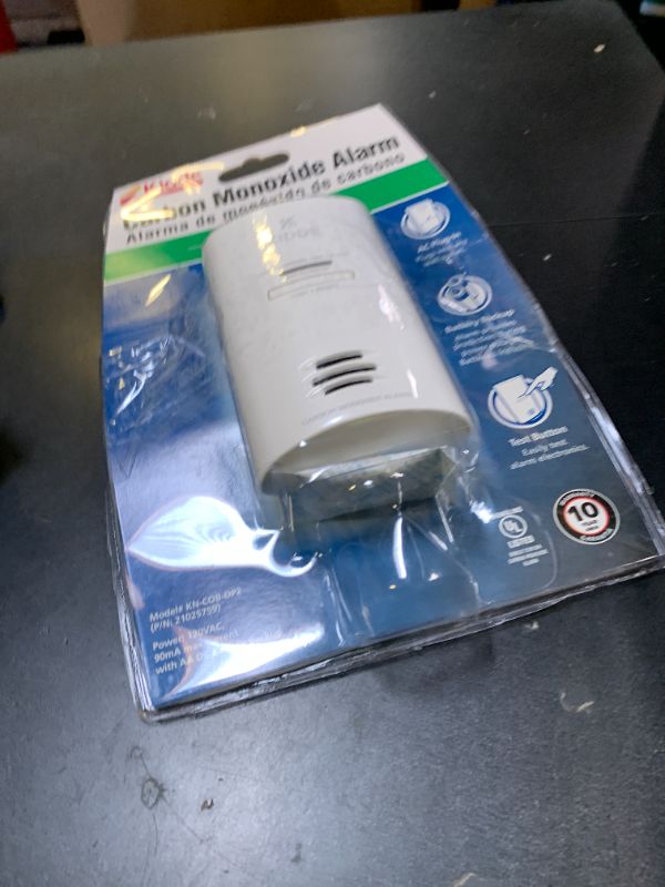 Photo 1 of Kidde Carbon Monoxide Detector, Plug In Wall with AA Battery Backup, Test-Hush Button