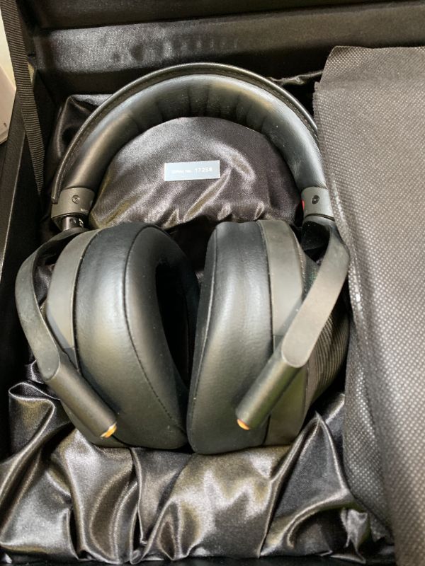 Photo 1 of SONY MDR-Z1R WW2 Signature, Hi-Res Headphone, Black (International Version)