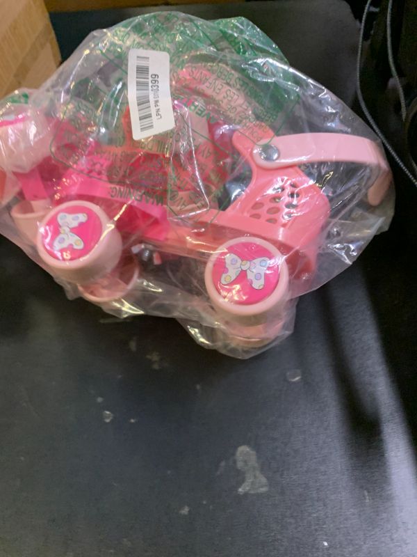 Photo 1 of Minnie Mouse Junior Skates Includes Knee and Elbow Pads, Size Adjustable Design for Growing Feet SZ UNKNOWN
