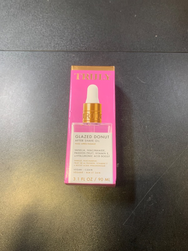 Photo 1 of Truly Beauty Glazed Donut After Shave Oil - Razor Bumps Treatment for Women, Razor Bump and Ingrown Hair Treatment for Bikini Area - 3.1 OZ