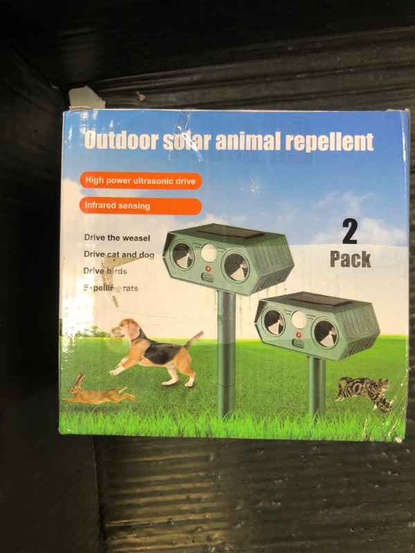 Photo 1 of 2025 Solar Ultrasonic Squirrel Deer Repellent Rabbit Repeller Raccoon Deterrent Animal Repellent Sonic Fortress Pro with Motion Sensor to Keep Cat Dog Fox Skunk Out of Garden Yard(4Pack)