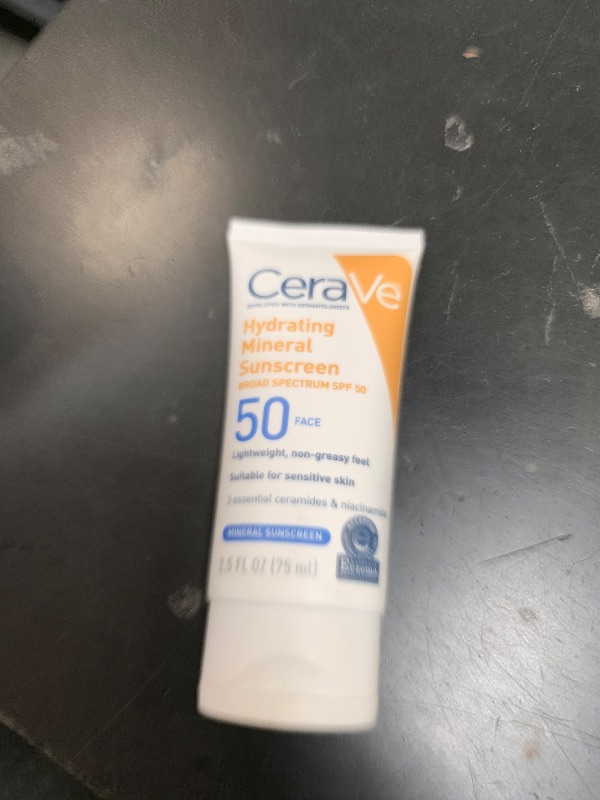 Photo 1 of CeraVe 100% Mineral Sunscreen SPF 50, Face sunscreen With Zinc Oxide & Titanium Dioxide, Hyaluronic Acid + Niacinamide + Ceramides, Oil Free, Travel Size 2.5 oz