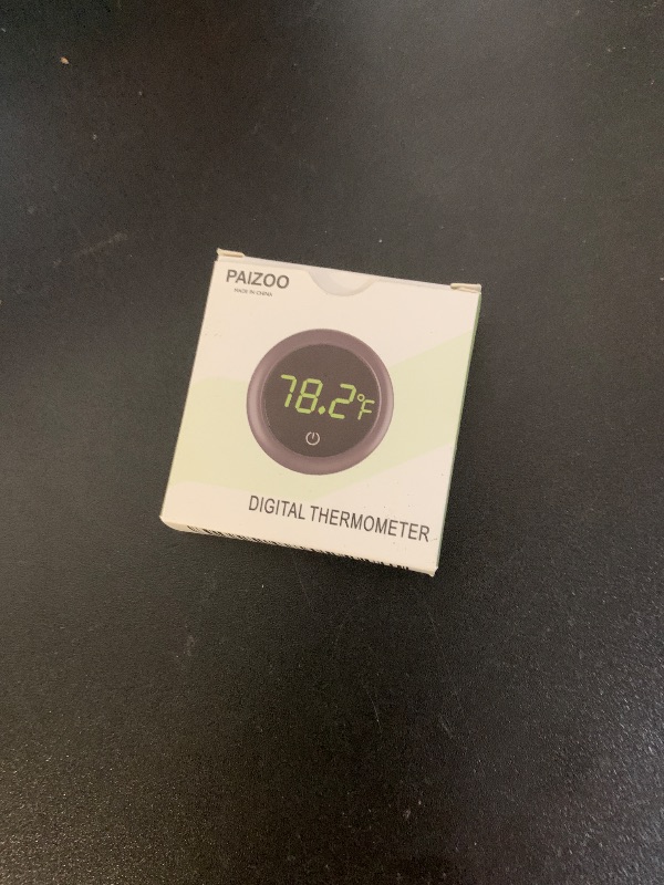 Photo 1 of PAIZOO Fish Tank Digital Thermometer Accurate LED Display to ±0.9°F Tank Thermometer Aquarium Temperature Measurement Suitable for Fish, Axolotl, Turtle or Aquatic