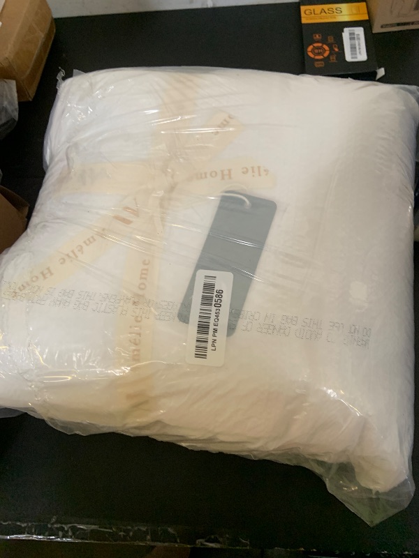 Photo 1 of Amélie Home Waffle Cooling Comforter Queen Size, Q-Max 0.45 Double-Sided Lightweight Cooling Blanket for Hot Sleepers, Summer Silk Breathable Bedding Quilt for Night Sweats, 90"x90", White
