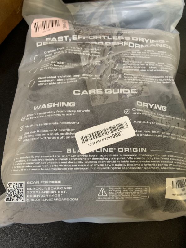 Photo 1 of Blackline 24"x36" Twisted-Loop Drying Towel, 1300GSM, Streak Free, Lint Free, Reusable - Car Accessories, Bath Towels, Microfiber Cleaning Cloth - One Pass is All You Need
