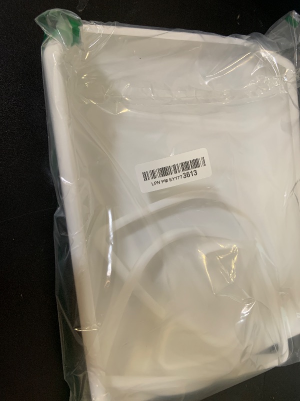 Photo 1 of SXunakou 2024-2025 Tesla 3/2025 Tesla Y-Shaped Center Console Cover, Central Screen Silicone Protective Cover, and Interior Rearview Mirror Protective Cover Internal Accessories (white 3/Y-3 pcs)