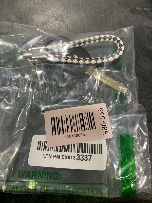 Photo 1 of MechanMagic Key Fob Shell Case Replacement Compatible with Toyota Camry Corolla RAV4 Highlander Tacoma 2012-2020 Keyless Entry Remote Control 4 Buttons Car SUV Head Key CoverLPNPMEX9133337
