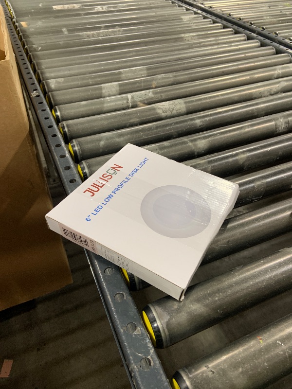 Photo 1 of JULLISON 6 Inch LED Low Profile Recessed & Surface Mount Disk Light, Round, 15W, 900 Lumens, 4000K Cool White, CRI80, Driverless Design, Dimmable, cETLus Listed, White(1 Pack)