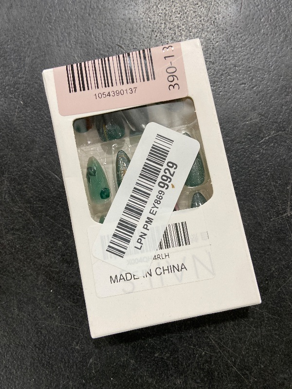 Photo 1 of 24Pcs Handmade Press on Nails Medium Almond Fake Nails with 3D Green Ripple Design False Nails Cat's Eye French Nails Tips Leaves Pattern Full Cover Glossy Reusable DIY Nails for Women Nail Art