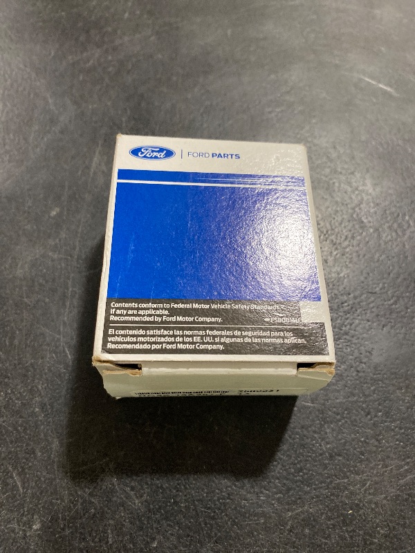 Photo 1 of OEM Ford Carplay USB Hub Module Upgrade for Sync 3 Models HC3Z-19A387-F