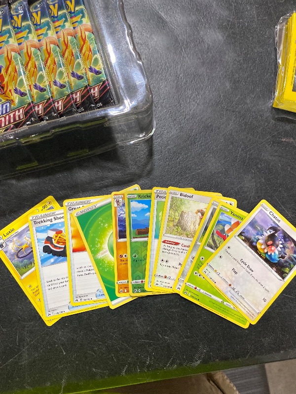 Photo 1 of Pokemon Crown Zenith Shiny Zamazenta Premium Figure Collection