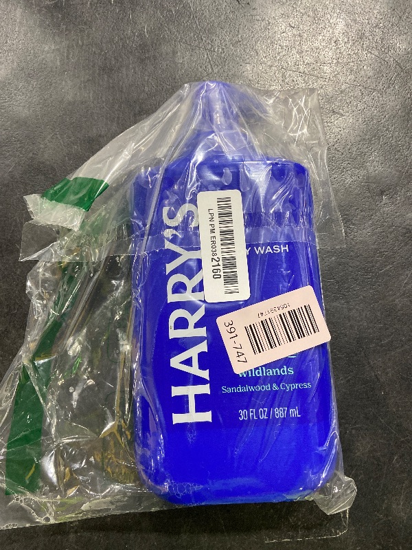 Photo 1 of Harry's Men's Body Wash - Wildlands - 30 fl oz - Shower Gel for Men - No Parabens, Sulfates, or Dyes