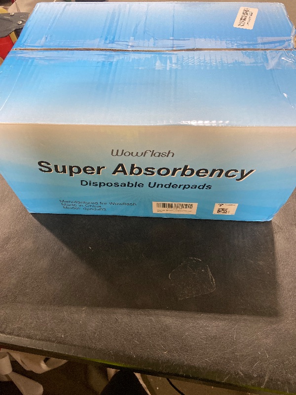 Photo 1 of 100 Count 22” x 22” Super Absorbency Disposable Underpads, Leakproof Quick Drying Disposable Pads for Baby, Puppy and Adults, Puppy Pads, Cat Pee Pads for Dogs, Potty Puppy Training Pads