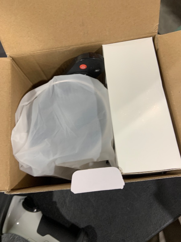 Photo 1 of ?Electric Focus?Magcubic Mini Projector 4K Support, Portable Projector with WiFi 6 and Bluetooth 5.4, Smart Proyector, 5W Soundbase Speaker, 180° Rotation for Home Theater HY300 Ultra