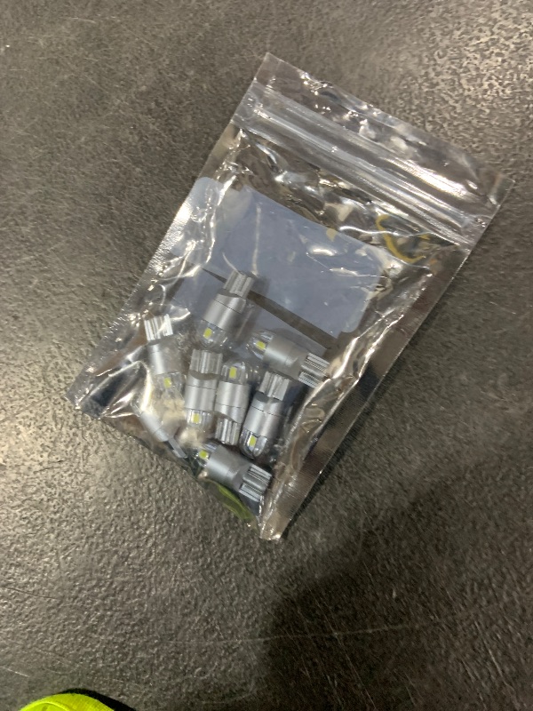 Photo 1 of WEIMELTOY 194 Led Car Bulb 3030 Chipset 2SMD T10 194 168 W5W Led Wedge Light Bulb 1.5W 12V License Plate Courtesy Step Map Lights Trunk Lamp Clearance Lights (12pcs)